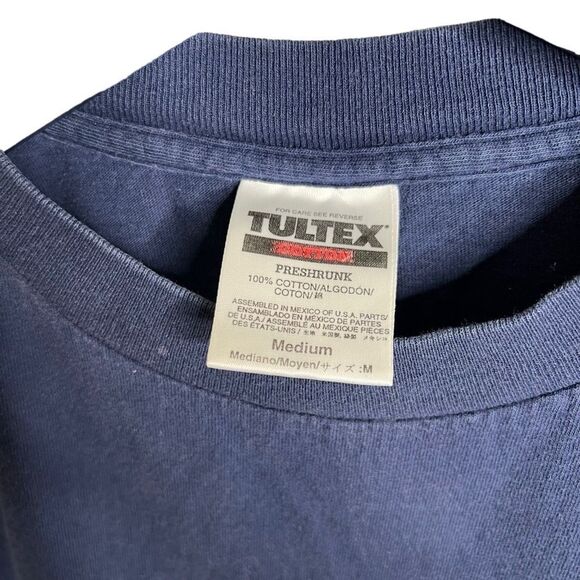 Vintage NFL Tennessee Titans Big Helmet Tultex T Shirt Medium - Picture 4 of 4